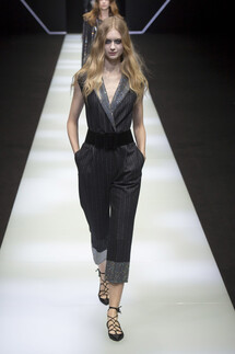 Emporio Armani Fall 2018 Ready-to-Wear , Emporio Armani осень зима 2018 , Fashion show , неделя моды в Милане , MFW , Mainstyles